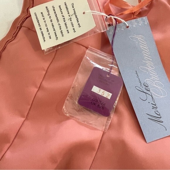 NWT Mori Lee 2 Piece Satin Gown Dress Size 3 / 4 with Wrap Prom or Wedding - Picture 7 of 15